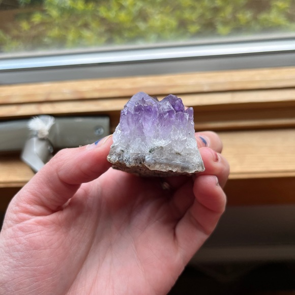 AMETHYST - Picture 4 of 5